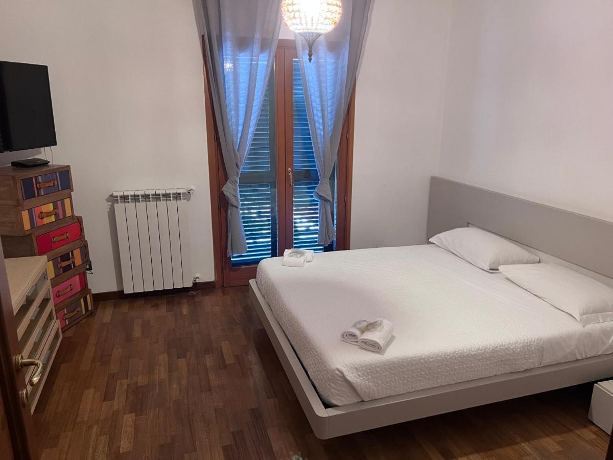 Mare Nostrum La Spezia Bagian luar foto
