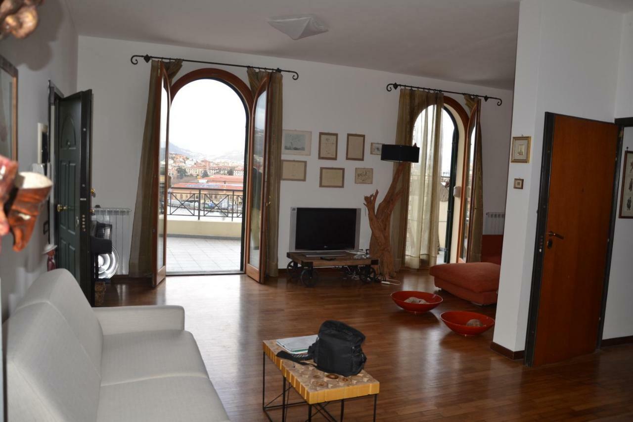 Mare Nostrum La Spezia Bagian luar foto